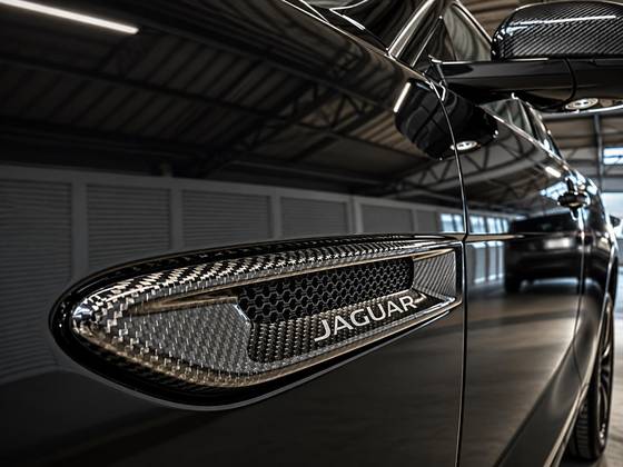 JAGUAR F-PACE 3.0 P340 MHEV R-DYNAMIC SE AWD AUTOMÁTICO JAGUAR F-PACE 3.0 P340 MHEV R-DYNAMIC SE AWD AUTOMÁTICO